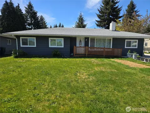 7826 Rainier Dr #A, Everett, WA 98203