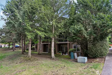 Exterior - 18930 Bothell Everett Hwy #E301, Bothell, WA 98012 photo 5 of 8