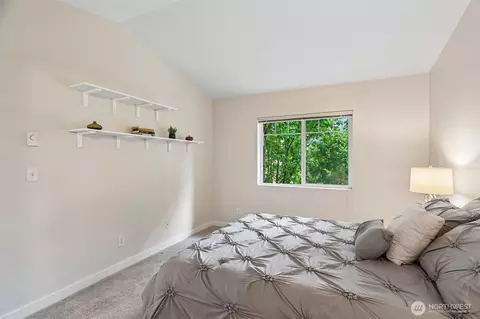 Bedroom - 18930 Bothell Everett Hwy #E301, Bothell, WA 98012 photo 3 of 5