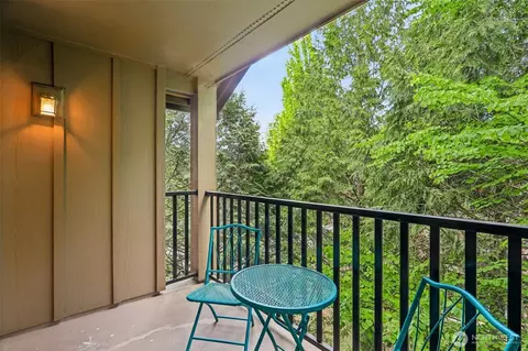 Exterior - 18930 Bothell Everett Hwy #E301, Bothell, WA 98012 photo 2 of 8