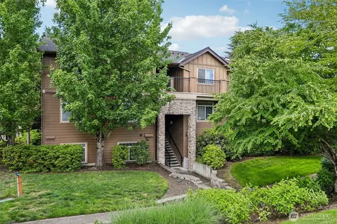 Exterior - 18930 Bothell Everett Hwy #E301, Bothell, WA 98012 photo 1 of 8