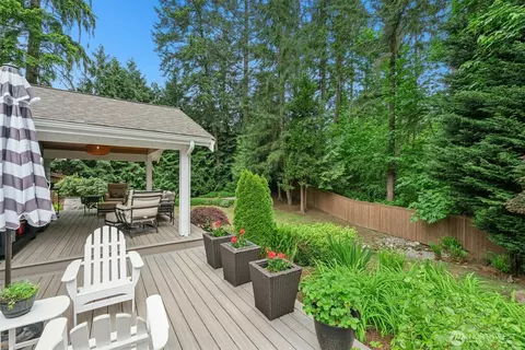 Exterior - 23307 49th Ave SE, Bothell, WA 98021 photo 8 of 17