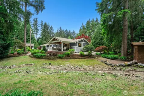 Exterior - 23307 49th Ave SE, Bothell, WA 98021 photo 10 of 17