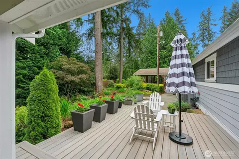 Exterior - 23307 49th Ave SE, Bothell, WA 98021 photo 7 of 17