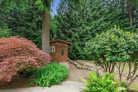 Exterior - 23307 49th Ave SE, Bothell, WA 98021 photo 12 of 17
