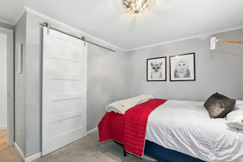 Bedroom - 23307 49th Ave SE, Bothell, WA 98021 photo 4 of 4