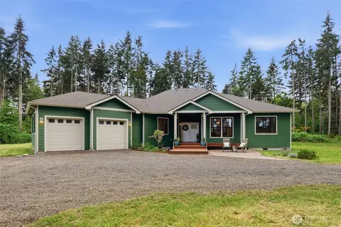 8283 NE 360th St, Kingston, WA 98346