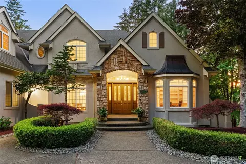1410 Summit Lake Shore Rd NW, Olympia, WA 98502