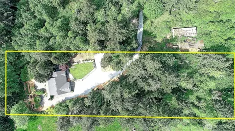 308 Ridgelawn Pl, Camano Island, WA 98282