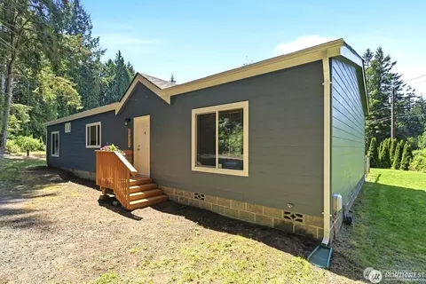 29377 Scenic Dr NE, Poulsbo, WA 98370