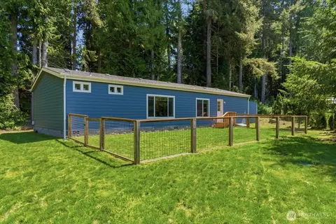29377 Scenic Dr NE, Poulsbo, WA 98370