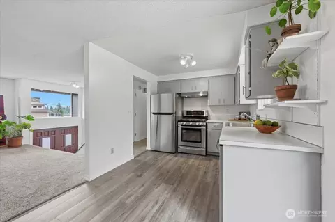 Kitchen - 11314 E Ibberson Dr, Everett, WA 98208 photo 1 of 4