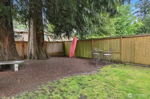 Exterior - 11314 E Ibberson Dr, Everett, WA 98208 photo 8 of 10