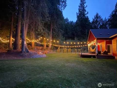 7611 Kerbaugh Rd NE, Olympia, WA 98516