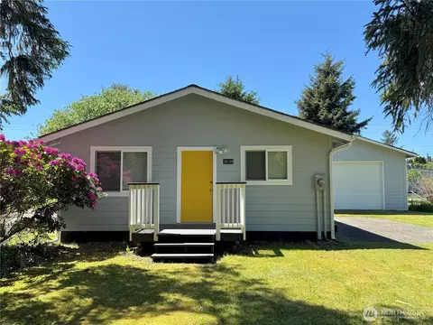 20105 P Pl, Ocean Park, WA 98640