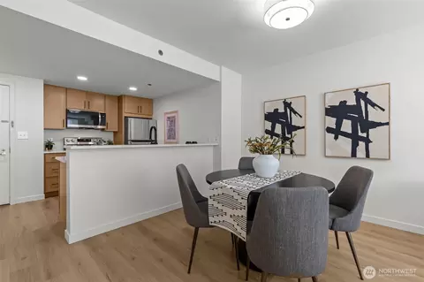 2600 2nd Ave #504, Seattle, WA 98121