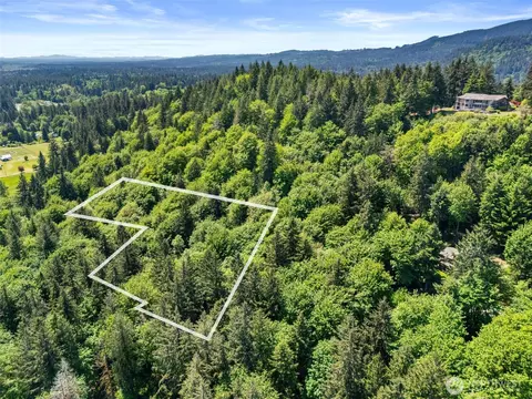 4937 Black Lake Blvd SW, Olympia, WA 98512