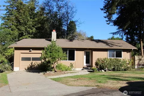 8820 Prentice Ave, Gig Harbor, WA 98332