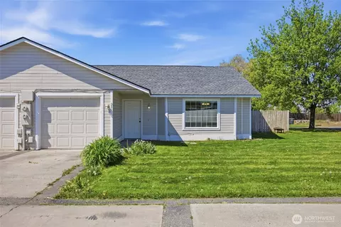 931 933 Hill Ave, Moses Lake, WA 98837