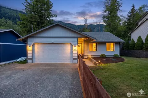 359 Echo Ln, Sedro Woolley, WA 98284