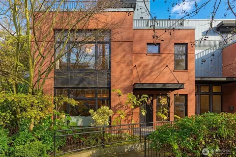 1 Ward St #C, Seattle, WA 98109