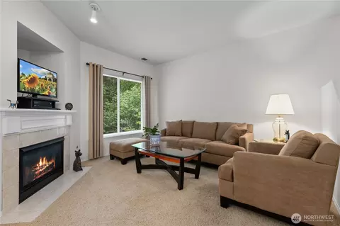 Living - 12118 NE 171st Pl #E203, Bothell, WA 98011 photo 2 of 2