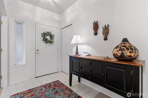Entry Way - 12118 NE 171st Pl #E203, Bothell, WA 98011 photo 1 of 4
