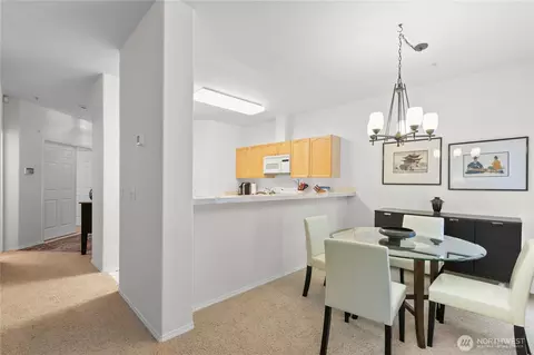 Dining - 12118 NE 171st Pl #E203, Bothell, WA 98011 photo 2 of 2