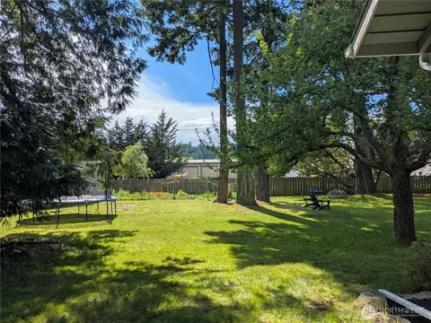 Exterior - 24 Shady Ln, Eastsound, WA 98245 photo 12 of 15