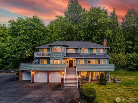 32223 NE 88th St, Carnation, WA 98014