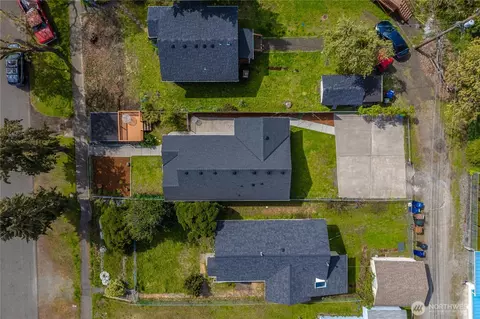 View/Area - 407 E Wright Ave, Tacoma, WA 98404 photo 3 of 4