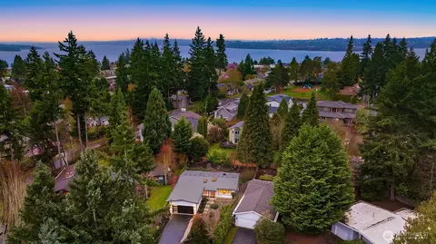 1513 3rd Pl, Kirkland, WA 98033
