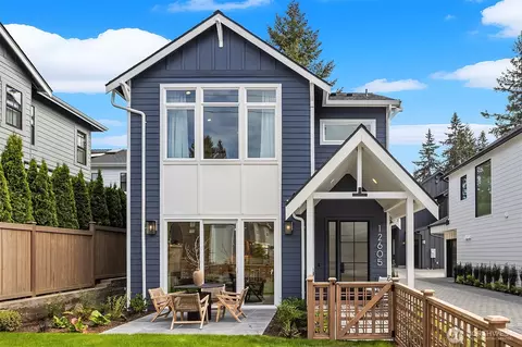 12605 NE 80th St, Kirkland, WA 98033