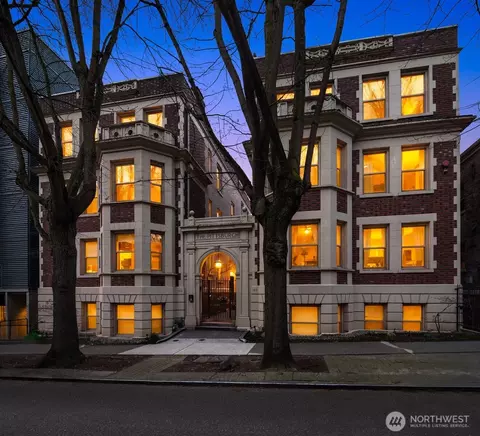 129 Warren Ave N #G, Seattle, WA 98109