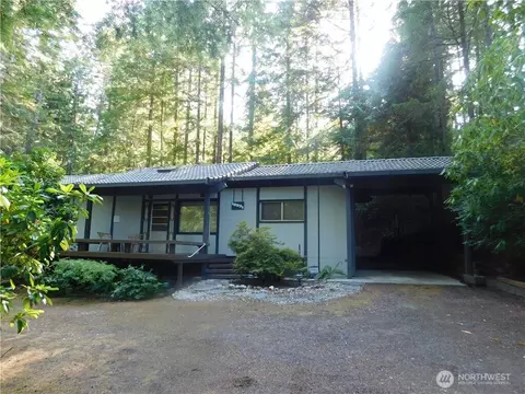 18931 NW Stavis Bay Rd, Seabeck, WA 98380