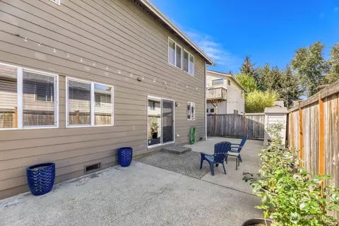 Exterior - 13413 32nd Dr SE, Mill Creek, WA 98012 photo 4 of 5