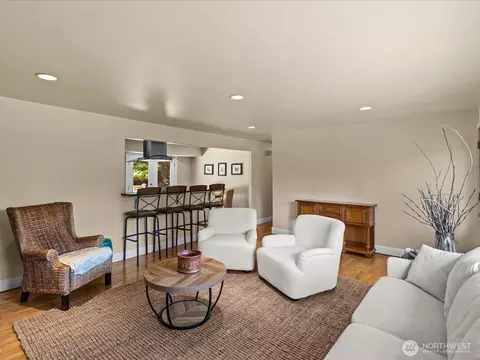 Living - 10610 NE 190th St, Bothell, WA 98011 photo 5 of 8