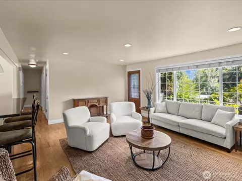 Living - 10610 NE 190th St, Bothell, WA 98011 photo 4 of 8