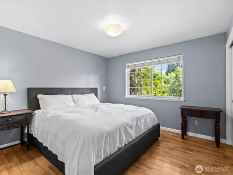 Bedroom - 10610 NE 190th St, Bothell, WA 98011 photo 3 of 3