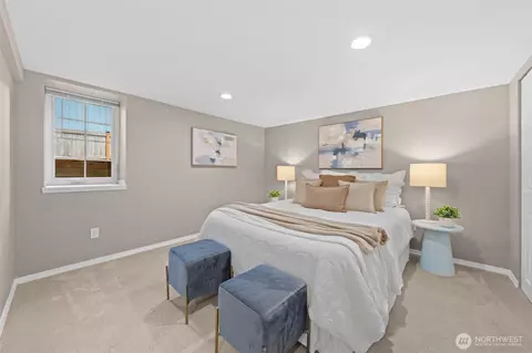 Bedroom - 17502 113th Ave NE, Bothell, WA 98011 photo 4 of 5