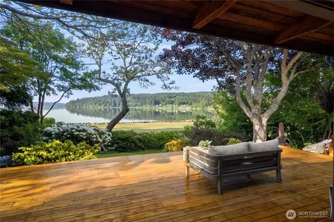 112 Merridith St, Port Ludlow, WA 98365
