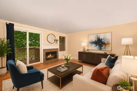 301 W Raye St #106, Seattle, WA 98119