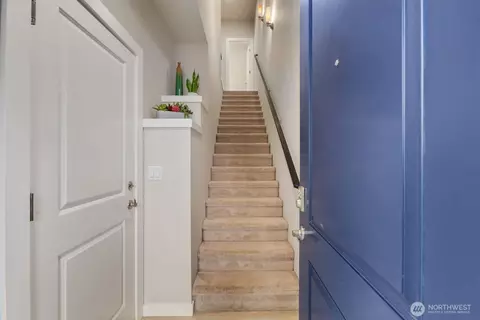 Entry Way - 1621 Seattle Hill Rd #C-4, Bothell, WA 98012 photo 2 of 2