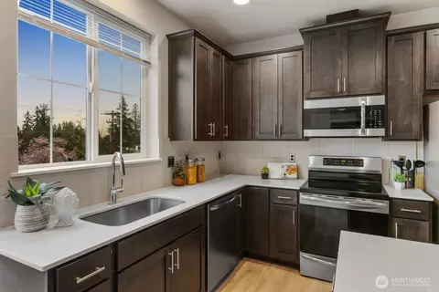 Kitchen - 1621 Seattle Hill Rd #C-4, Bothell, WA 98012 photo 5 of 5