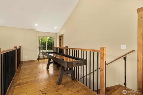 Entry Way - 19205 212th St E, Orting, WA 98360 photo 2 of 2