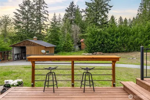 Exterior - 19205 212th St E, Orting, WA 98360 photo 6 of 14