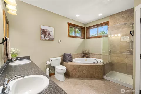 Bath - 19205 212th St E, Orting, WA 98360 photo 1 of 5