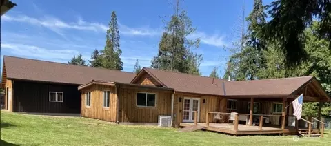 382 Lower Elwha Rd, Port Angeles, WA 98363