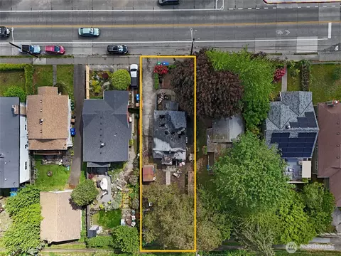 8145 16th Ave SW, Seattle, WA 98106