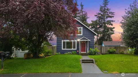 Exterior - 918 Maple St, Everett, WA 98201 photo 6 of 7